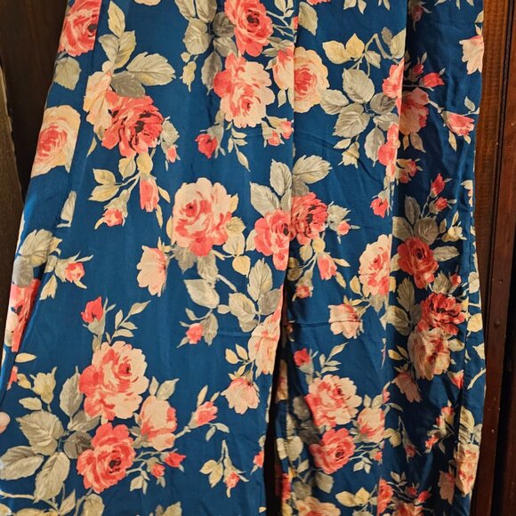 TORRID / Pull-On Wide Leg Pant /Sz 1 (14-16) - Picture 3 of 8